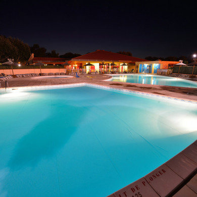 village vacances piscine saint cyprien