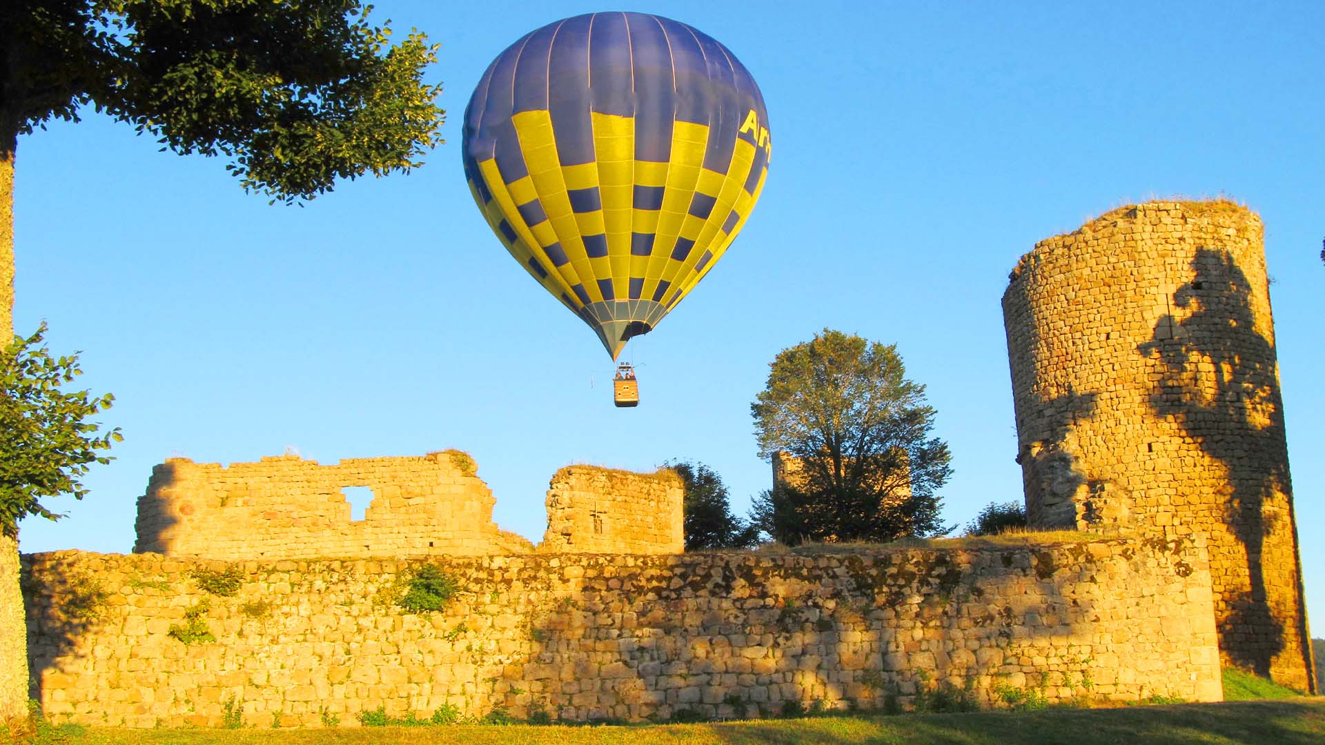 location vacances puy de dome azureva fournols auvergne